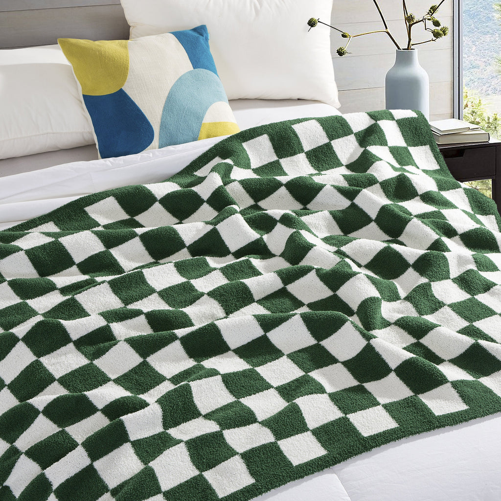 Elegant Comfort 50" x 70"  Ultra Soft Checkered Knitted Throw Blanket