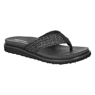 Easy Street Women's Whimsy Black Woven Thong Sandals