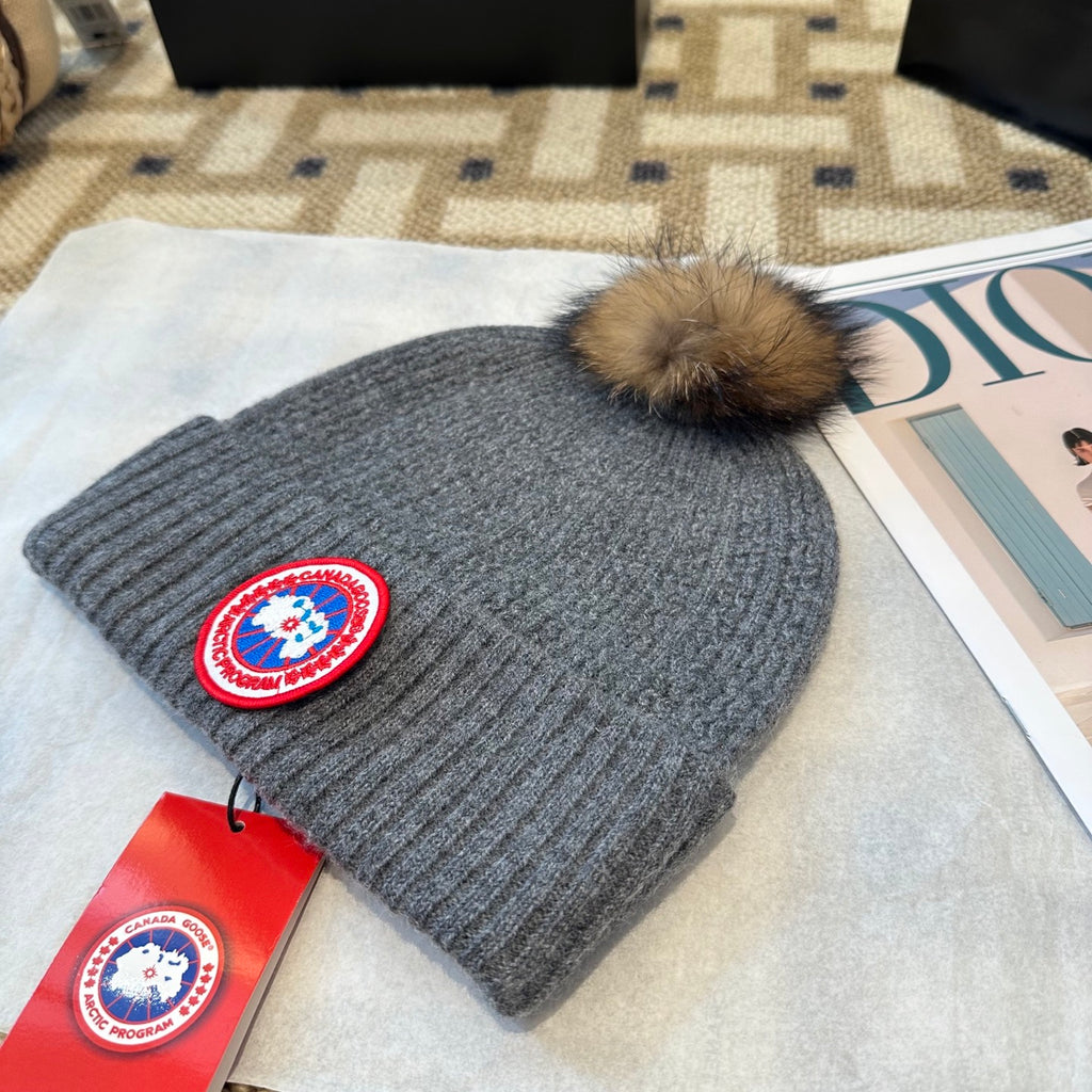 Canada Goose Pom-Pom Knit Beanie
