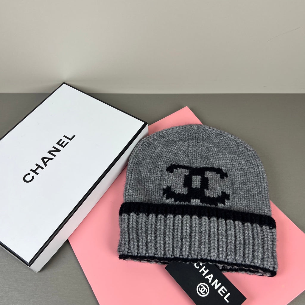 Chanel CC Logo Ribbed Knit Beanie