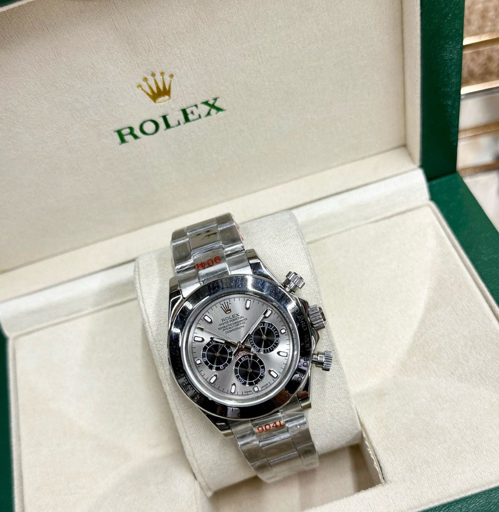 Rolex Cosmograph Daytona – White Panda Dial Black Ceramic Bezel