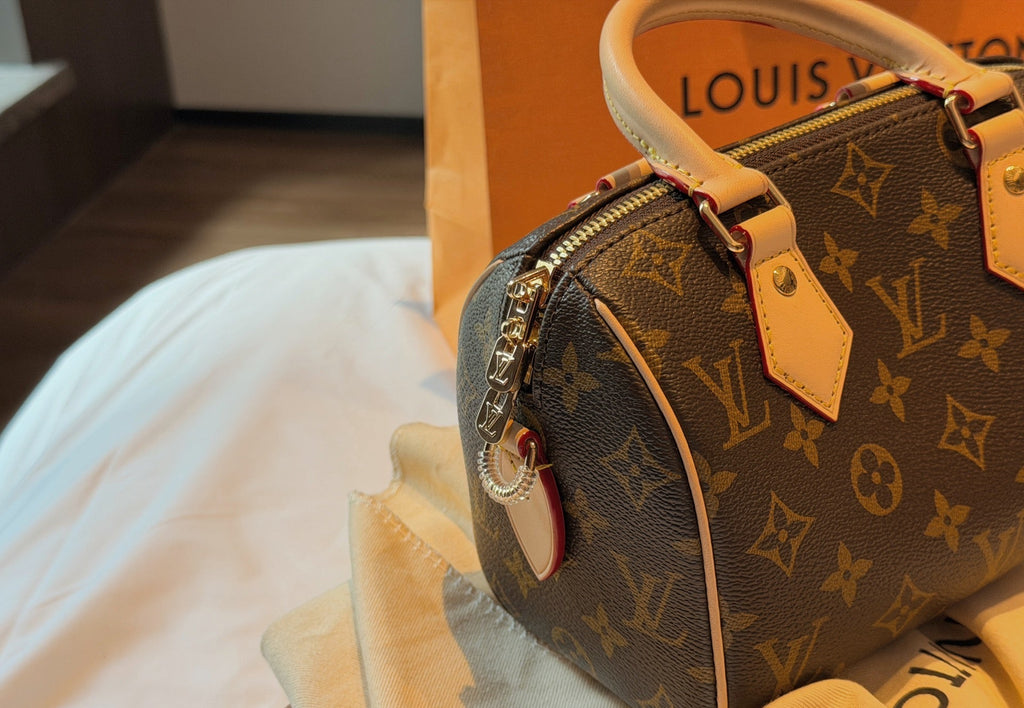 Louis Vuitton Speedy Bandoulière – Monogram Canvas with Jacquard Strap