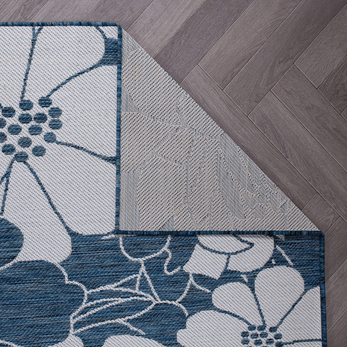 World Rug Gallery Palm Collection 7'10 x10'