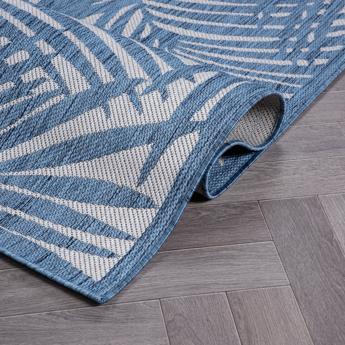 World Rug Gallery Palm Collection 5'x7'