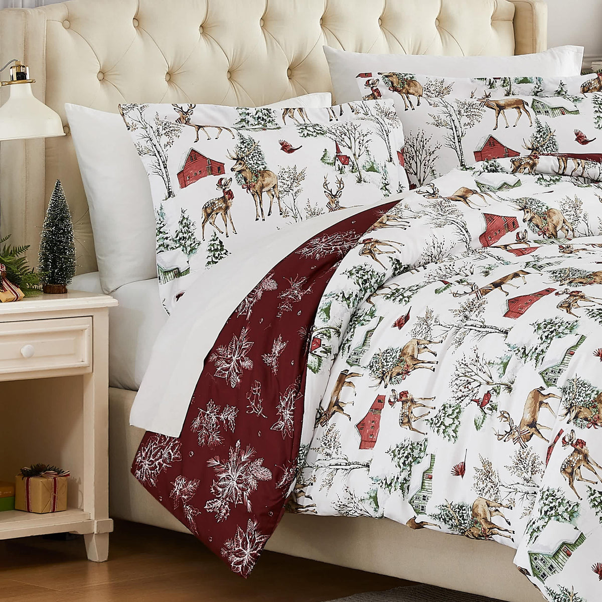 Southshore Fine Linens White Christmas Oversized Comforters Set