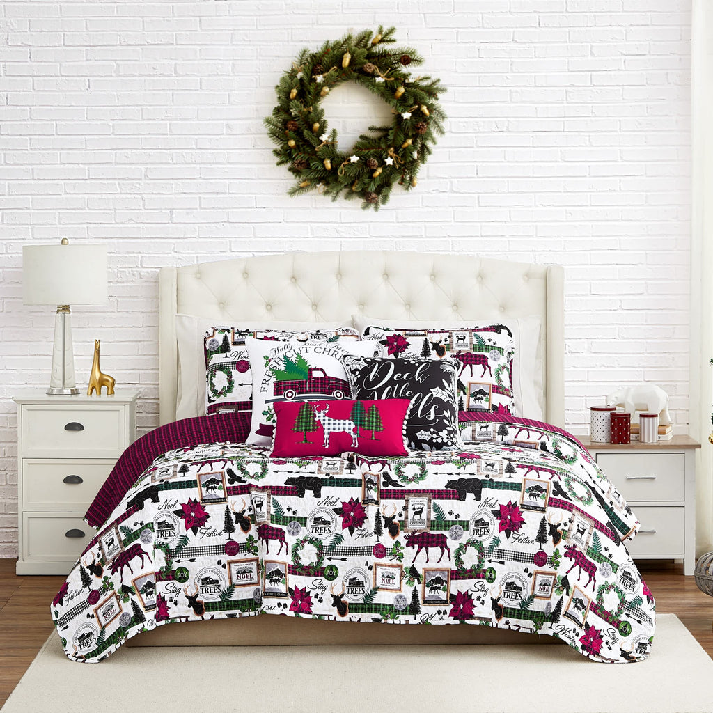 Southshore Fine Linens Merrytown Christmas Quilt Set