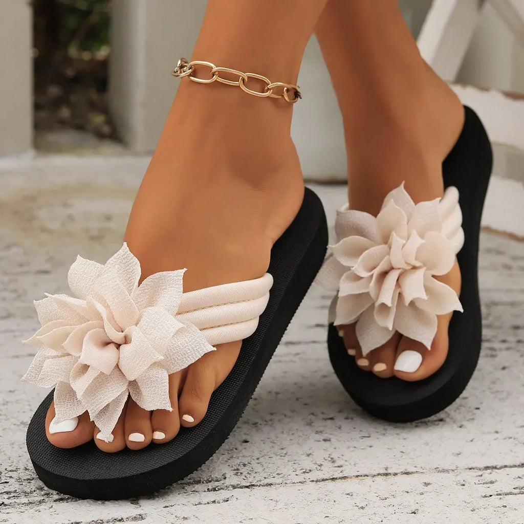 Women's Bohemian Floral Flip Flops
