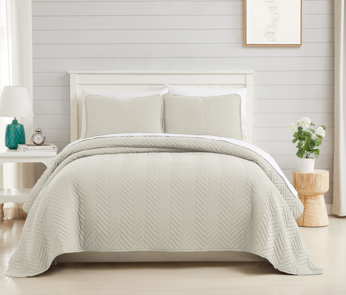 Southshore Fine Linens Chevron Oversized Quilt Set