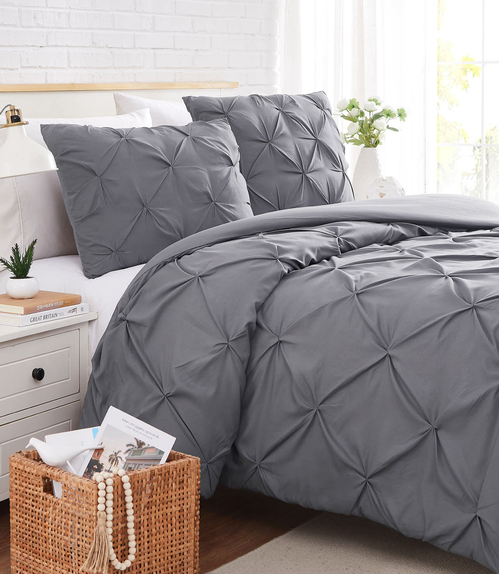 Southshore Fine Linens Pintuck Pinch Pleated Duvet Cover Set