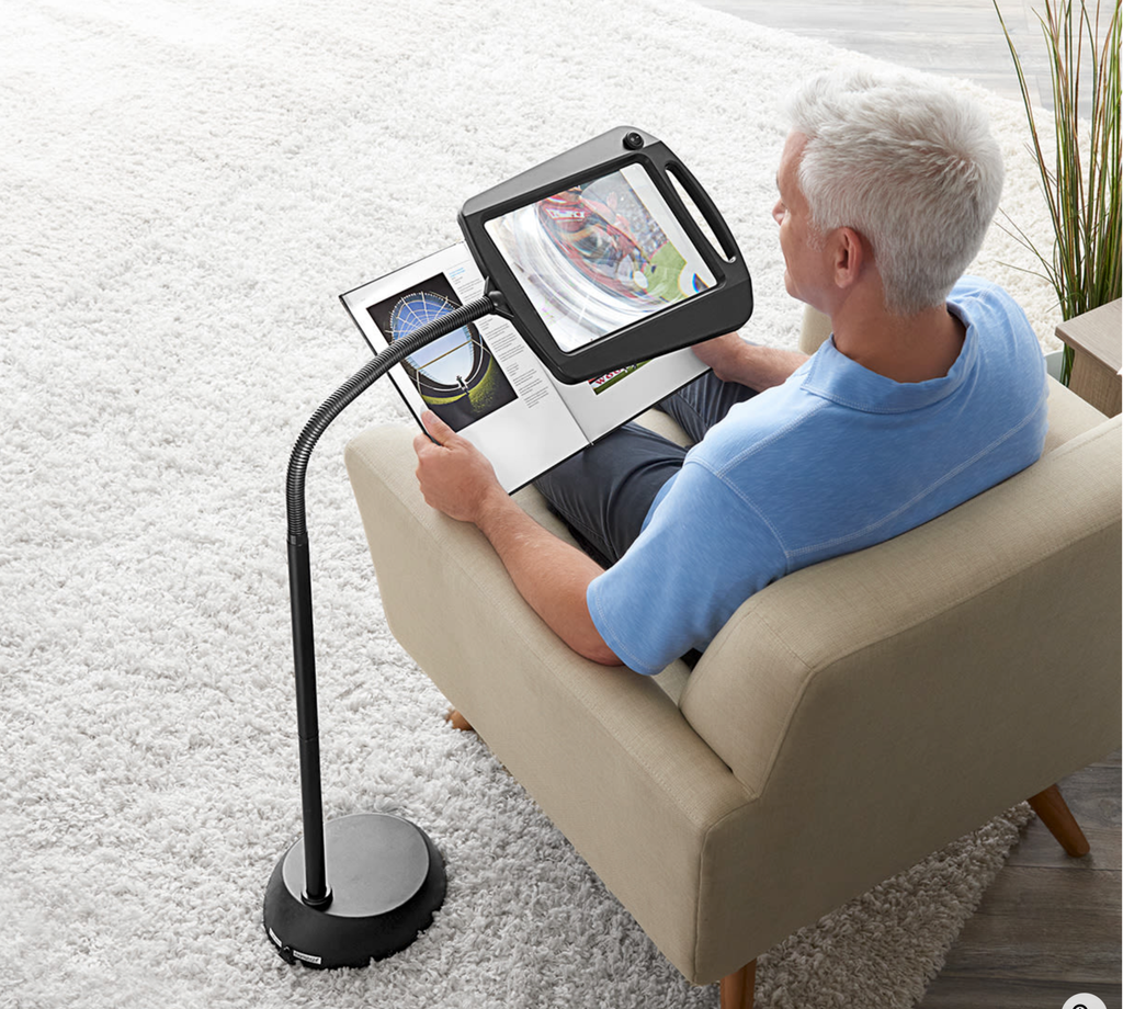 Full Page Magnifier Floor Lamp