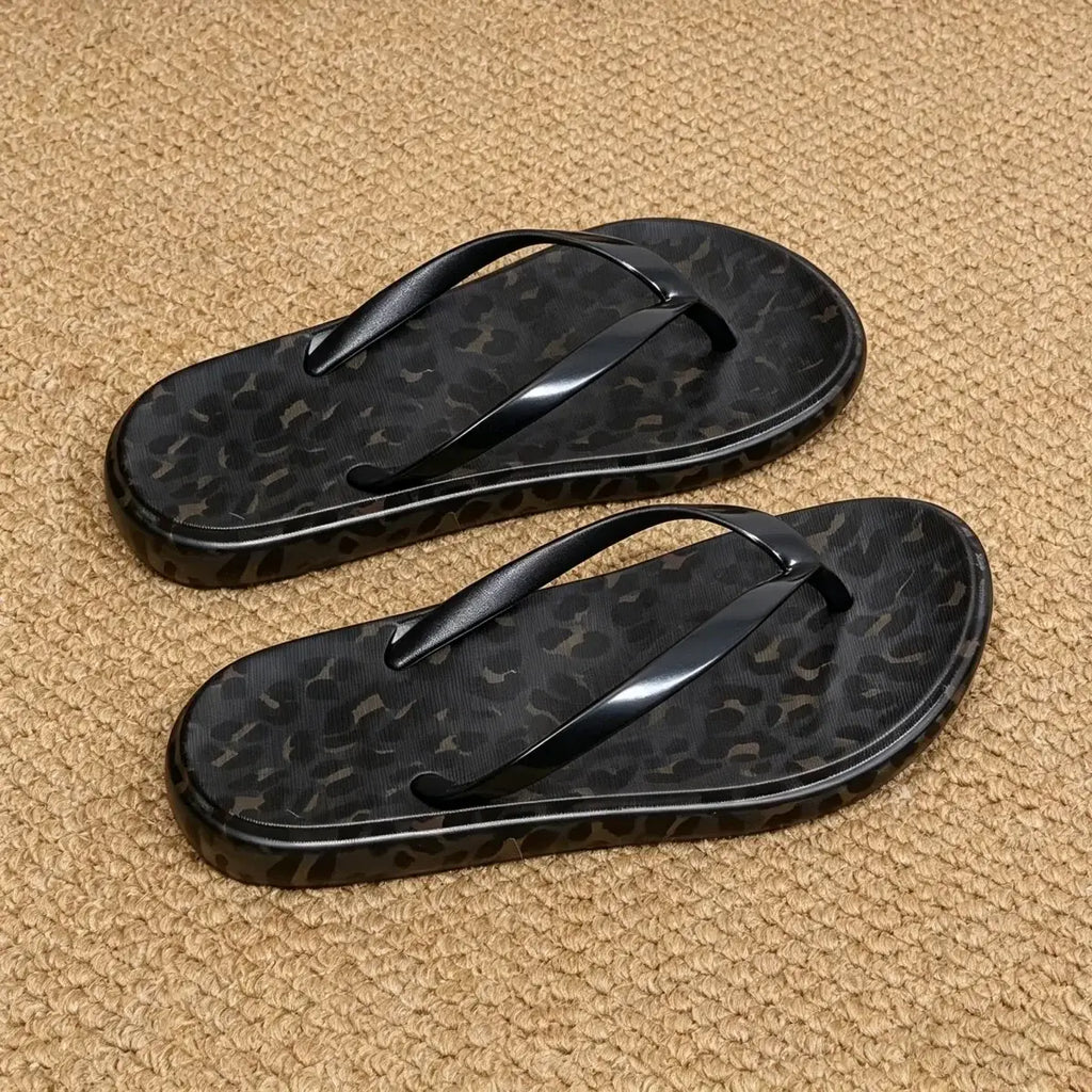 Women’s Trendy Leopard Print Platform Flip-Flops