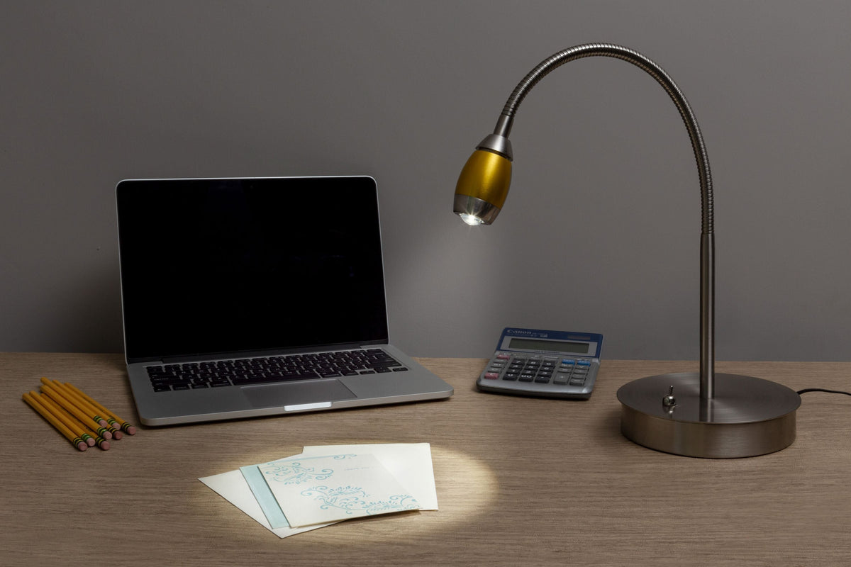 FOCUS Natural Daylight Adjustable Beam LED Desk Lamp