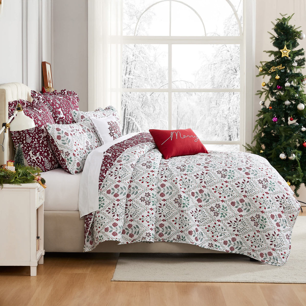 Southshore Fine Linens Holiday Harmony Oversized 7-Piece Quilt Set