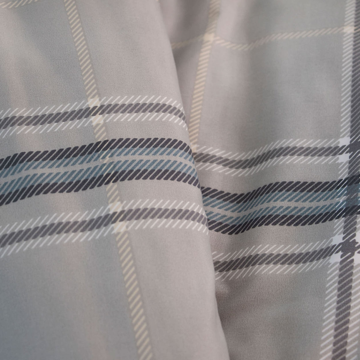 Southshore Fine Linens Vilano Plaid Comforter Set