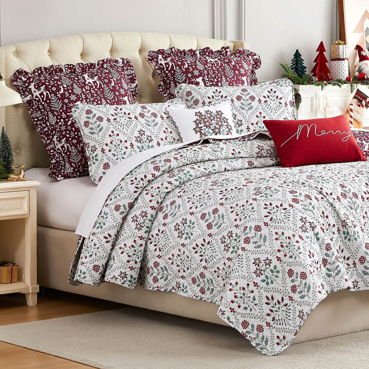 Southshore Fine Linens Holiday Harmony Oversized 7-Piece Quilt Set