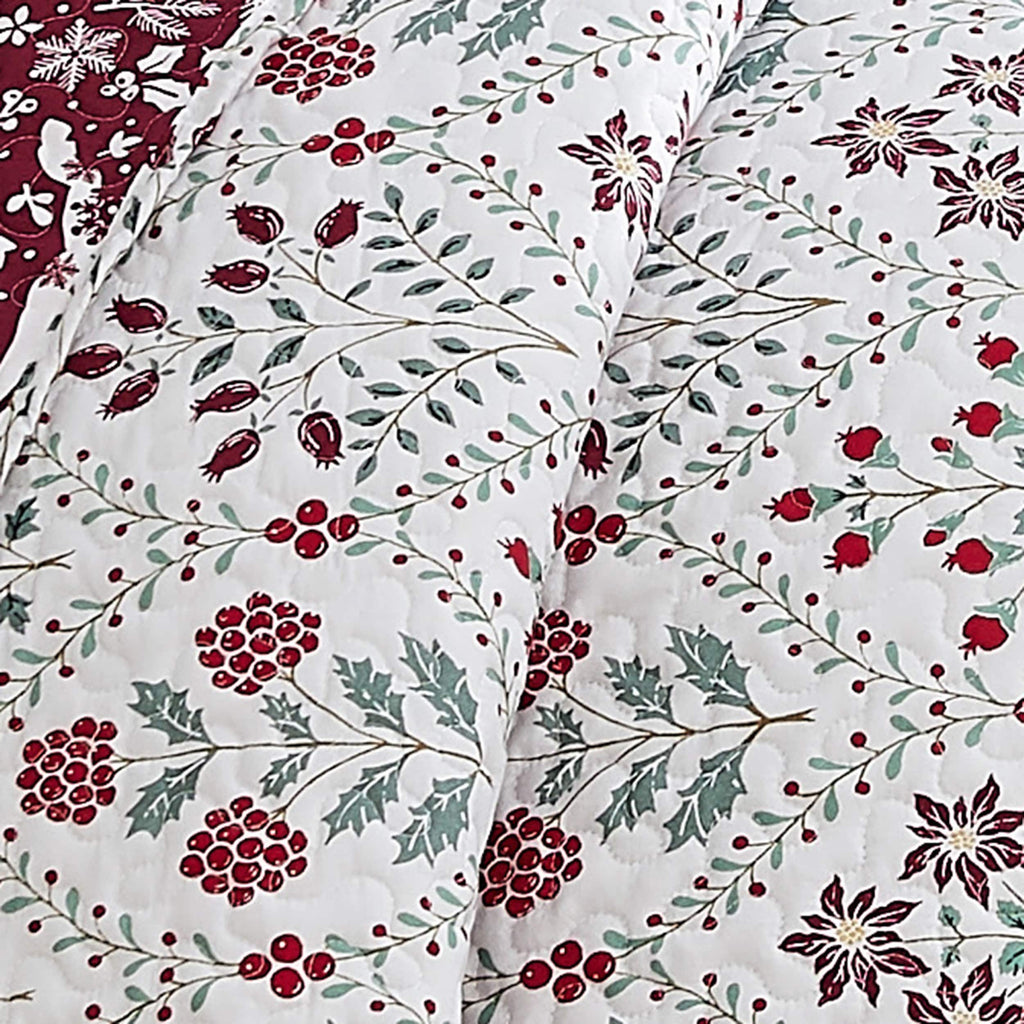 Southshore Fine Linens Holiday Harmony Oversized Quilt Set