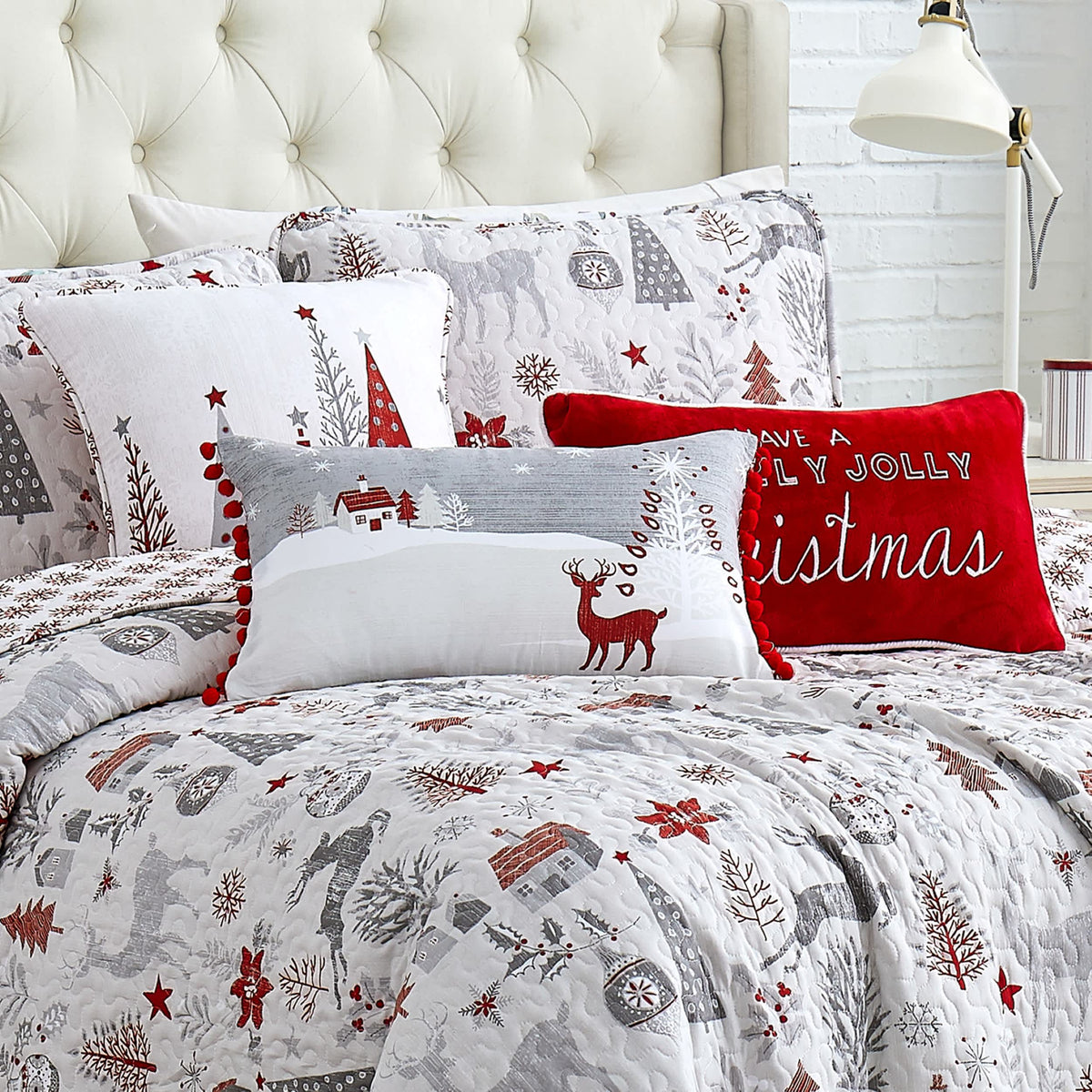 Southshore Fine Linens Holly Jolly Lane Quilt Set