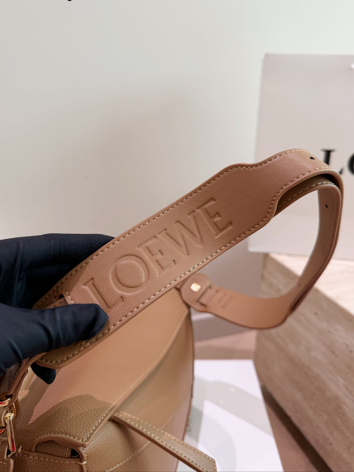 Loewe Puzzle Bag 29 – Tan Camel Grained Calfskin Leather Gold Hardware