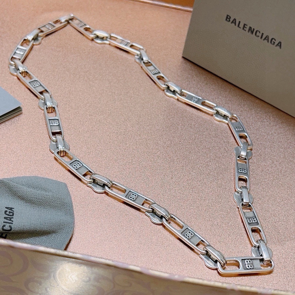 Balenciaga BB Logo Chain Necklace – Silver