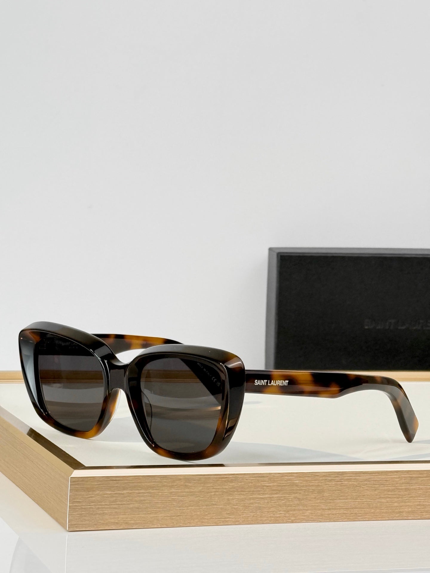 Saint Laurent SL 68 Oversized Square Acetate Sunglasses