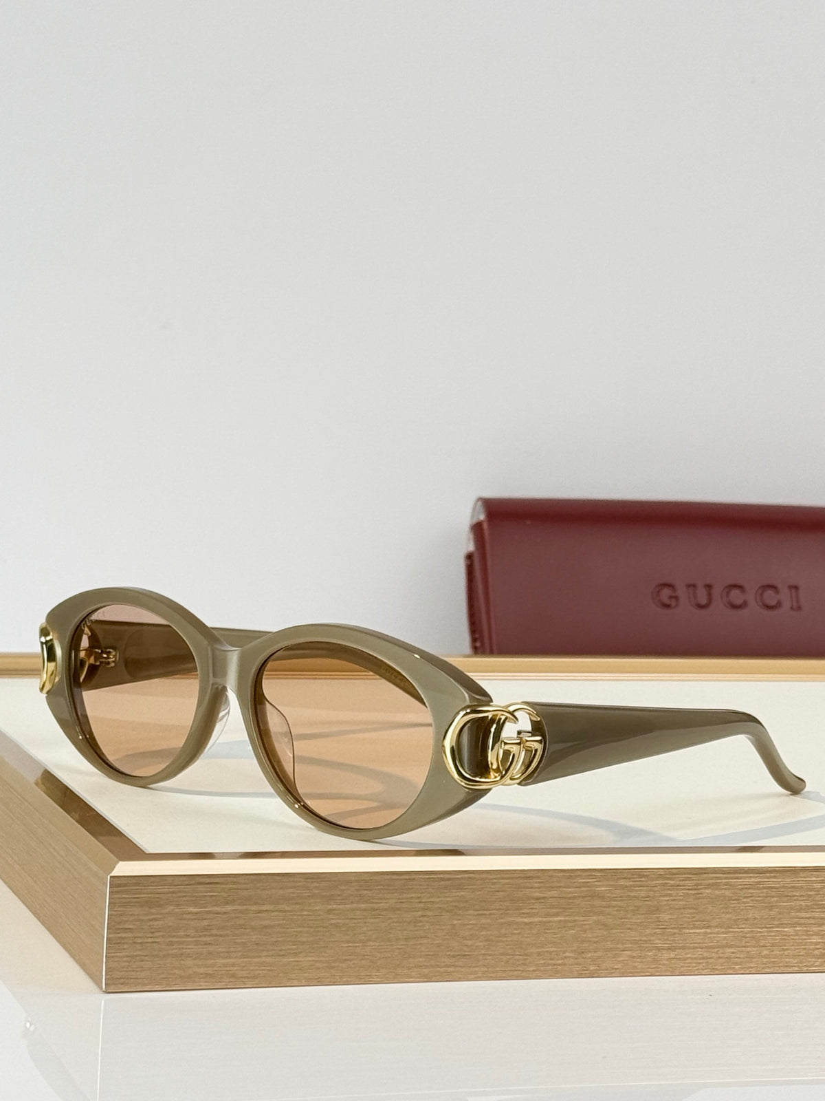 Gucci GG Double G Cat-Eye Acetate Sunglasses – Brown, Grey & Black