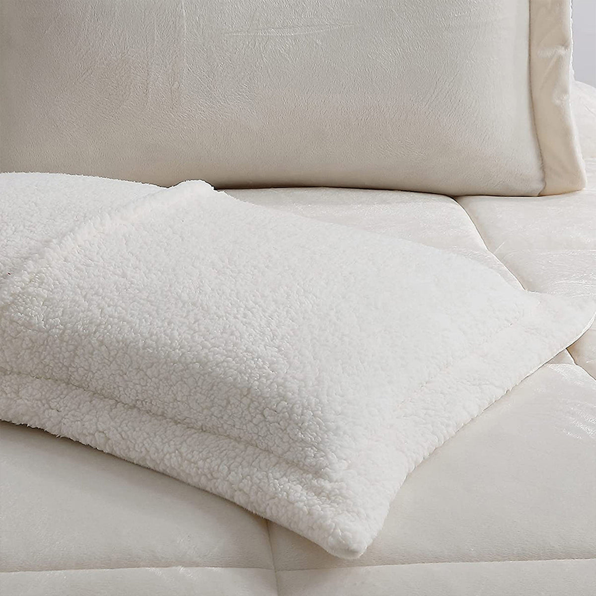 Elegant Comfort 3-Piece Micro-Suede Reversible Sherpa - Solid Color Design Comforter Set