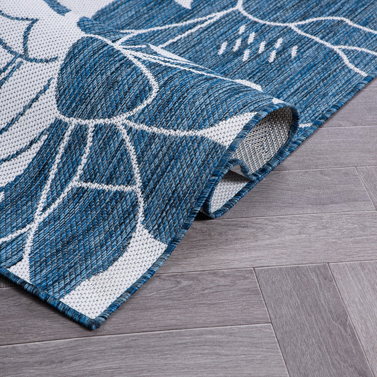 World Rug Gallery Palm Collection 7'10 x10'