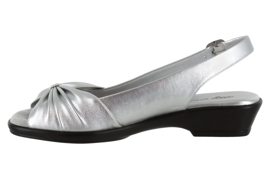 Easy Street Women's Fantasia Silver Slingback Sandals