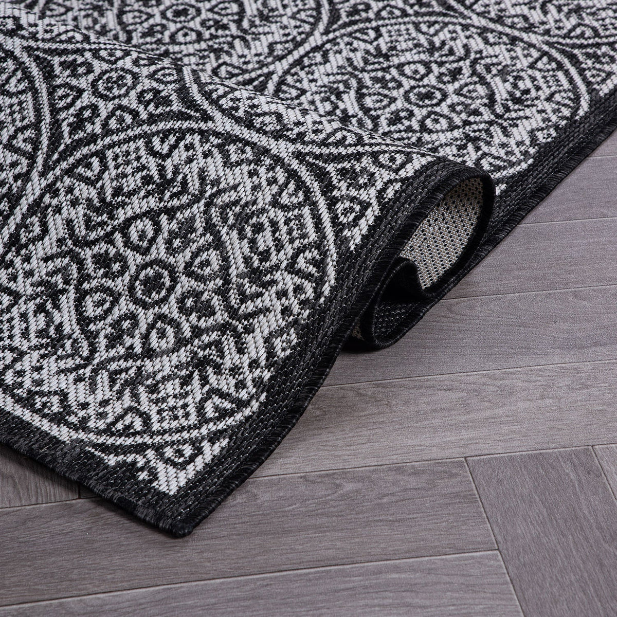 World Rug Gallery Palm Collection 7'10 x10'