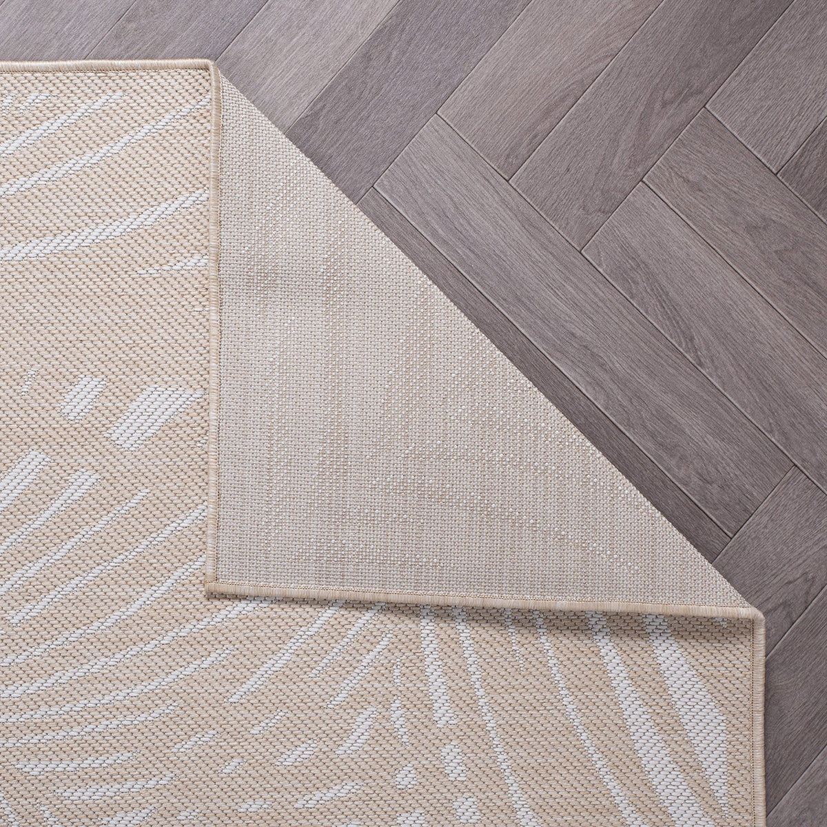 World Rug Gallery Palm Collection 5'x7'