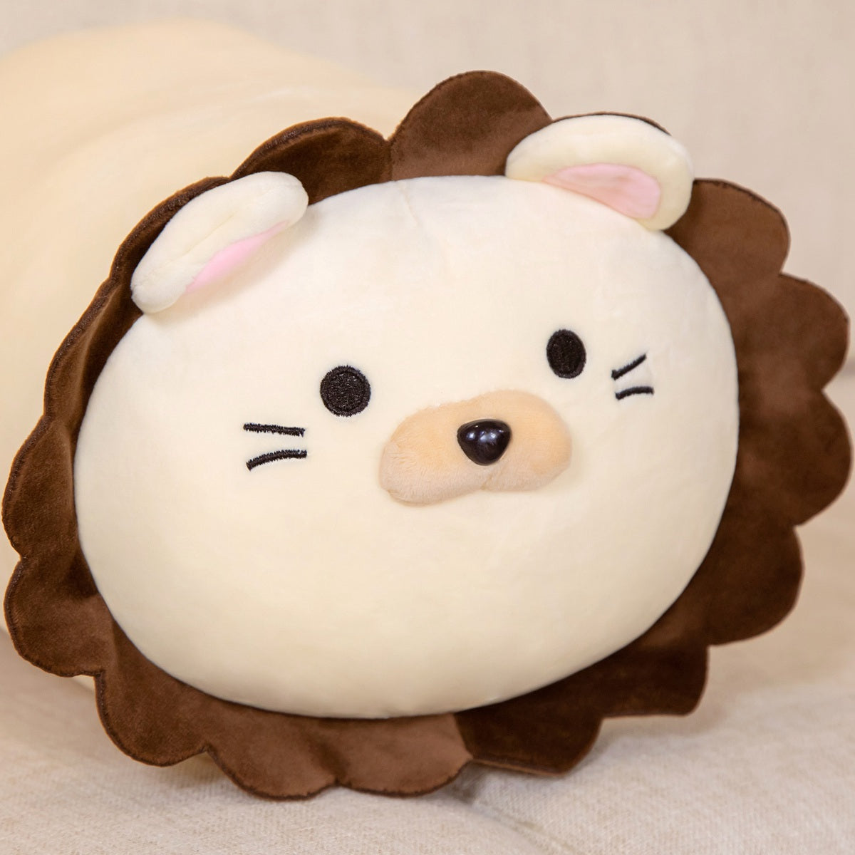 Adorable Hank the Kawaii Lion Plush Toy
