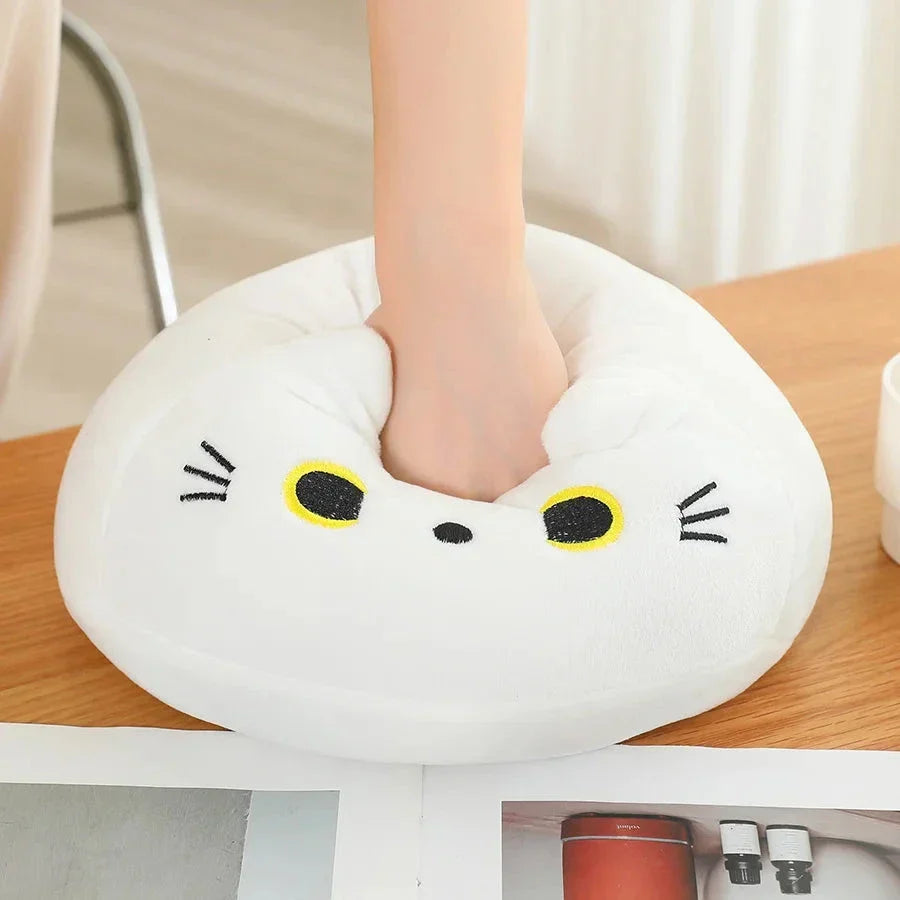 Adorable Chunky Cat Plushies Featuring Cute Kittens