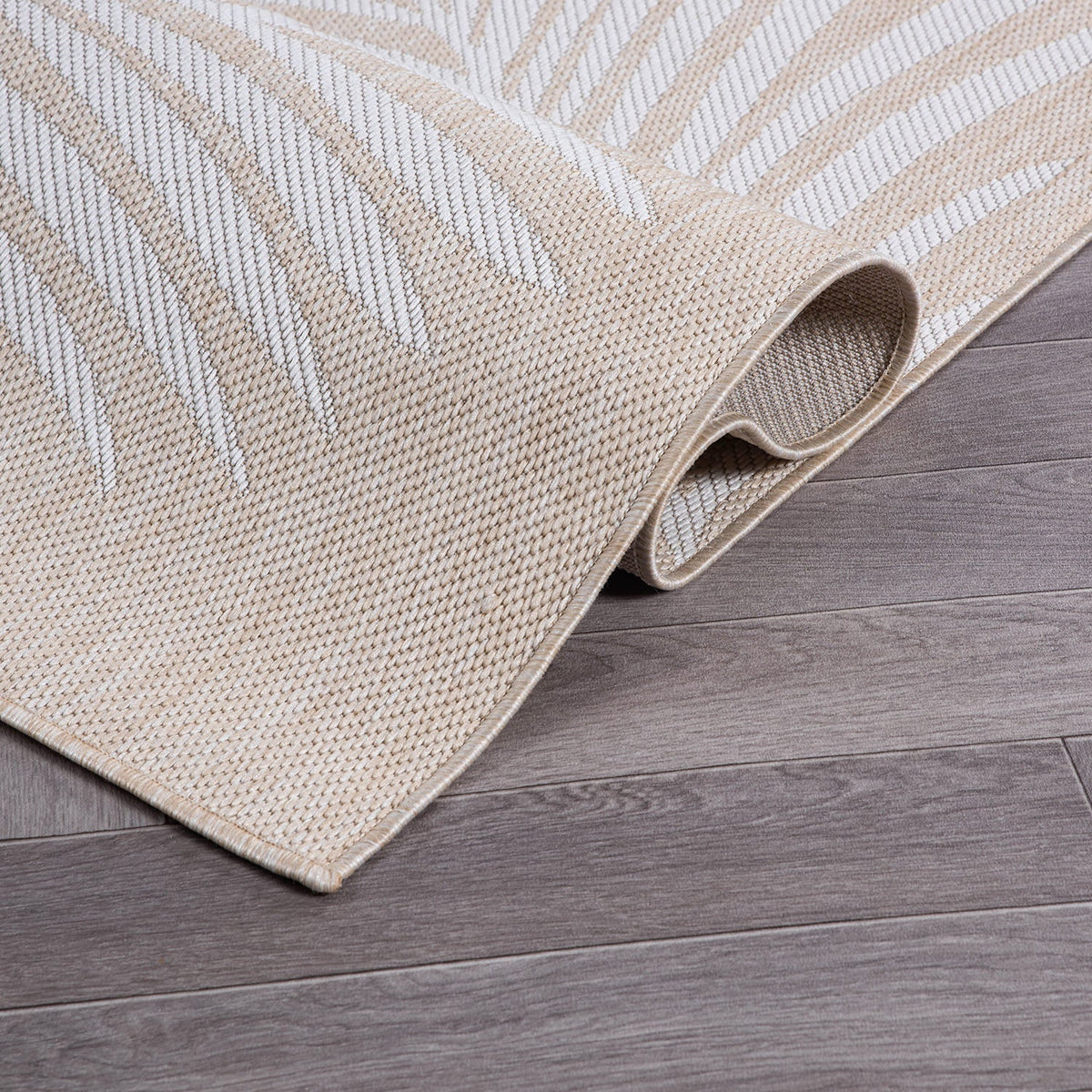 World Rug Gallery Palm Collection 5'x7'