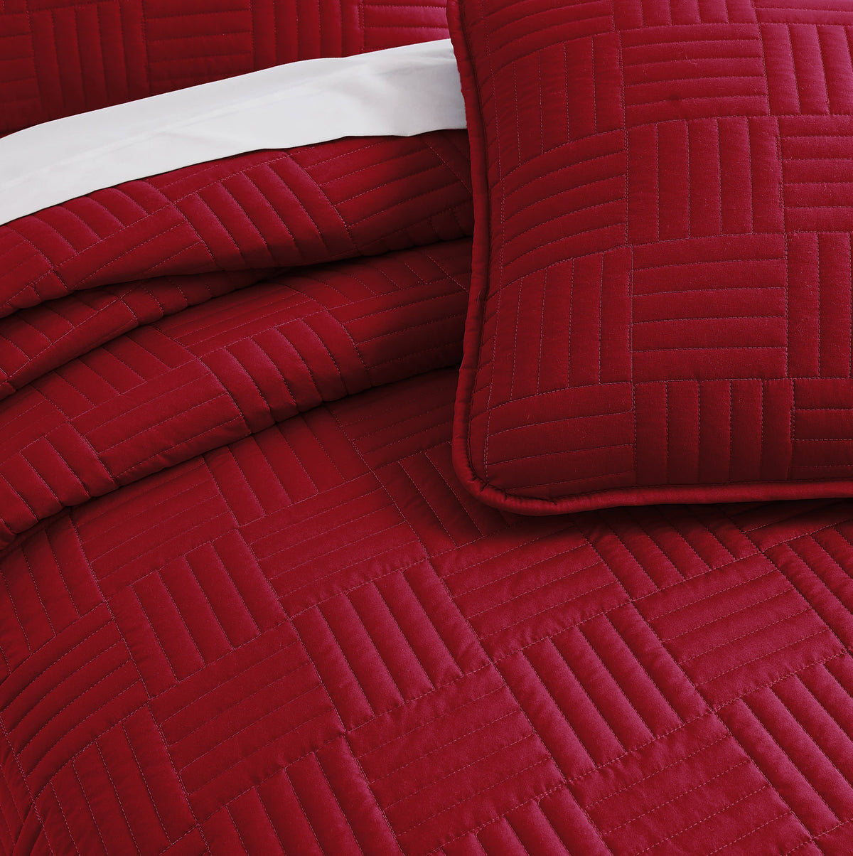 Southshore Fine Linens Grid Oversized Quilt Set