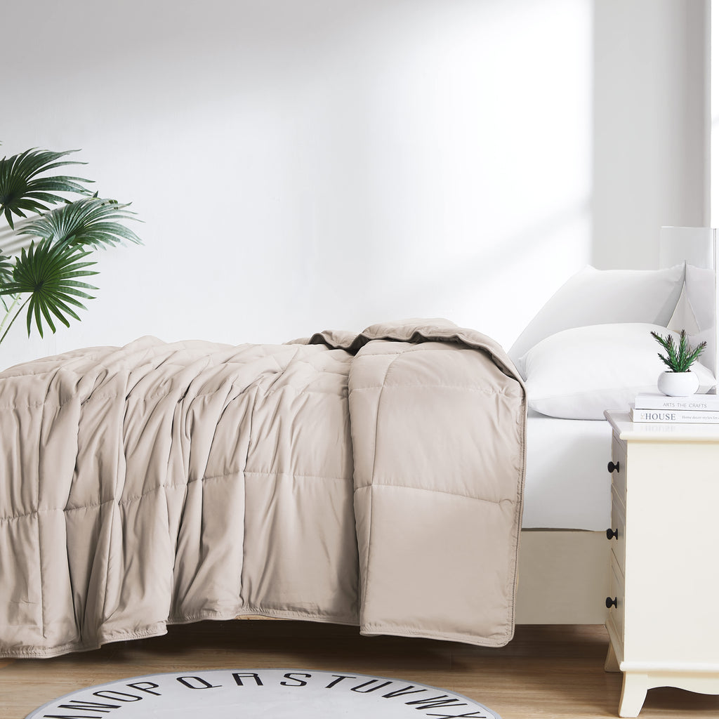 Southshore Fine Linens Vilano Down Alternative Comforter