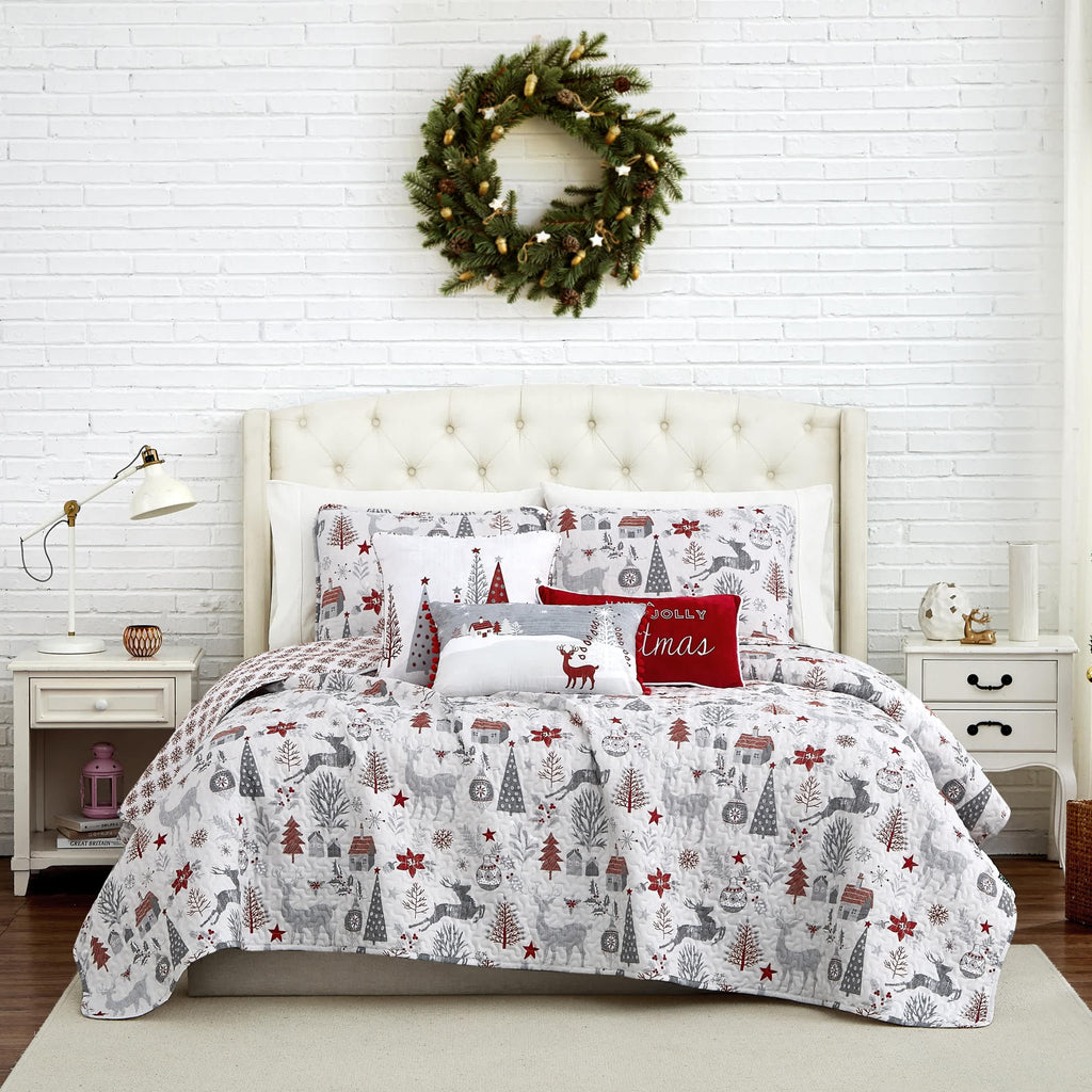 Southshore Fine Linens Holly Jolly Lane 6PC Quilt Set