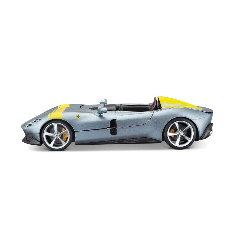 18-16013 Bburago Ferrari R&P - Ferrari Monza SP1, gris - Échelle 1:18