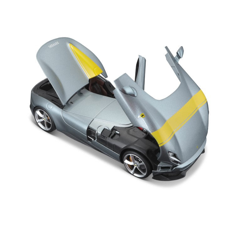 18-16013 Bburago Ferrari R&P - Ferrari Monza SP1, gris - Échelle 1:18