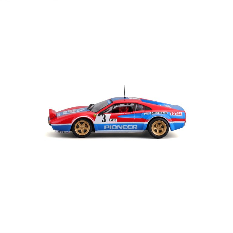 18-36304 - Bburago - 1:43 - Ferrari Racing - 308 GTB 1982 - #3 Rouge/Bleu