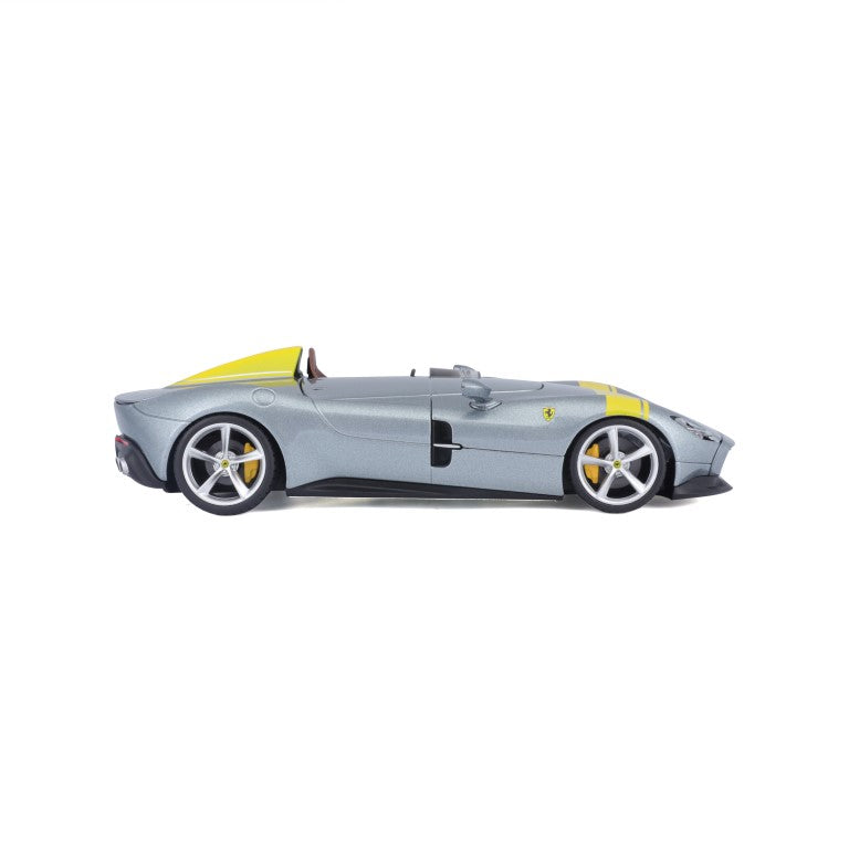 18-26027 Bburago Ferrari R&P - Ferrari Monza SP1, grise - Échelle 1:24