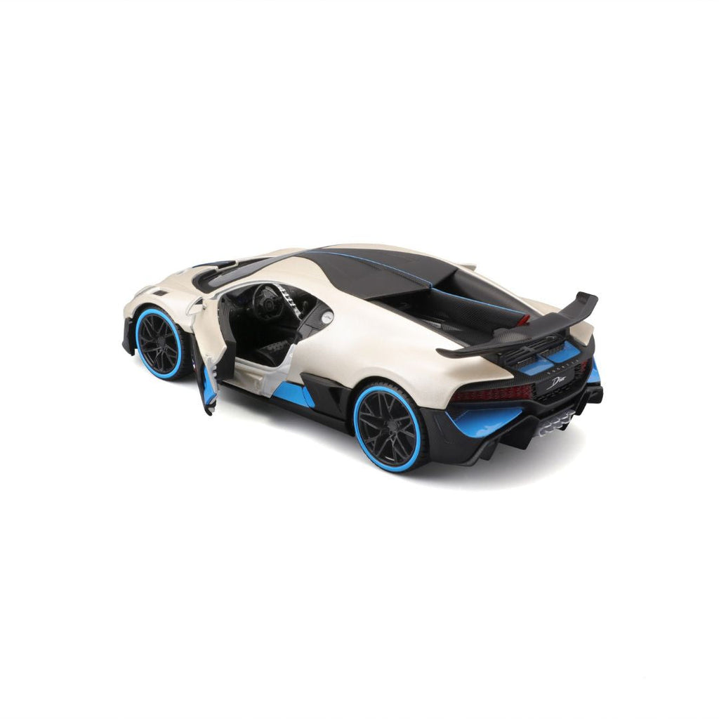 31526 WT Bburago Maisto - Bugatti Divo, blanc - Échelle 1:24