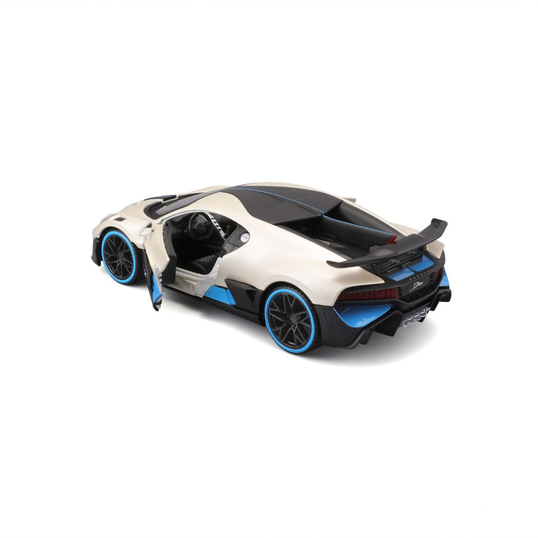 31526 WT Bburago Maisto - Bugatti Divo, blanc - Échelle 1:24