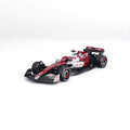 18-38068 #77 Bottes - Bburago - 1:43 RACE - Alfa Romeo F1 Team Orlen avec casque