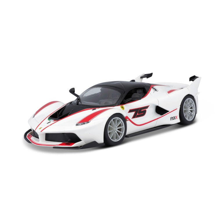 18-26301 Bburago Ferrari Racing - Ferrari FXX K, blanc - Échelle 1:24