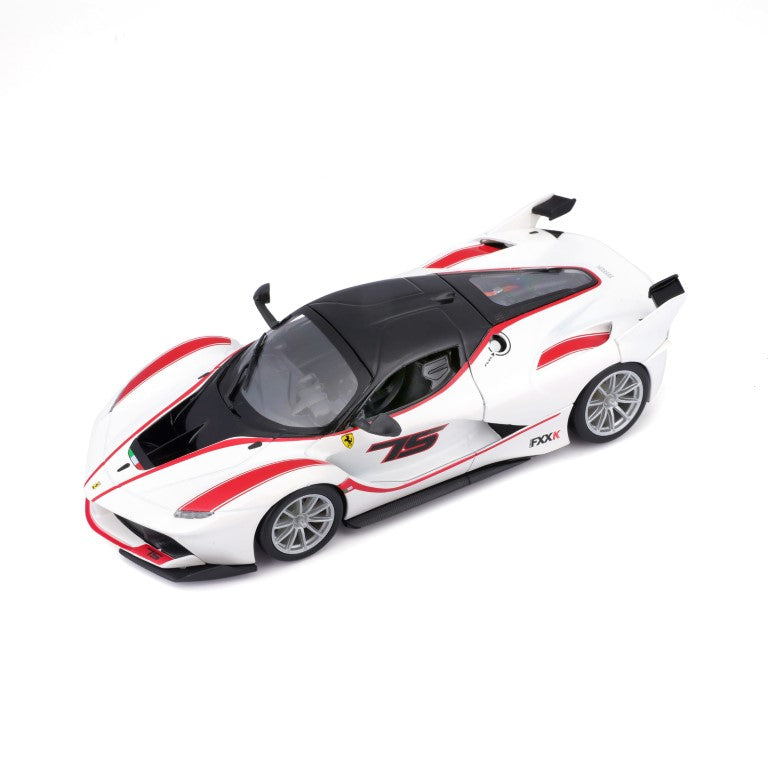 18-26301 Bburago Ferrari Racing - Ferrari FXX K, blanc - Échelle 1:24