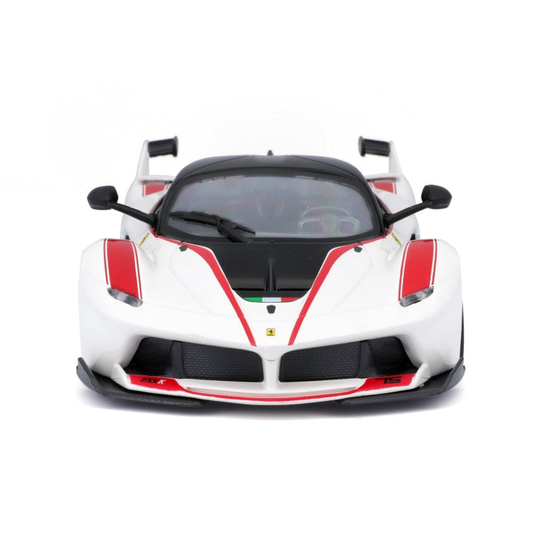 18-26301 Bburago Ferrari Racing - Ferrari FXX K, blanc - Échelle 1:24