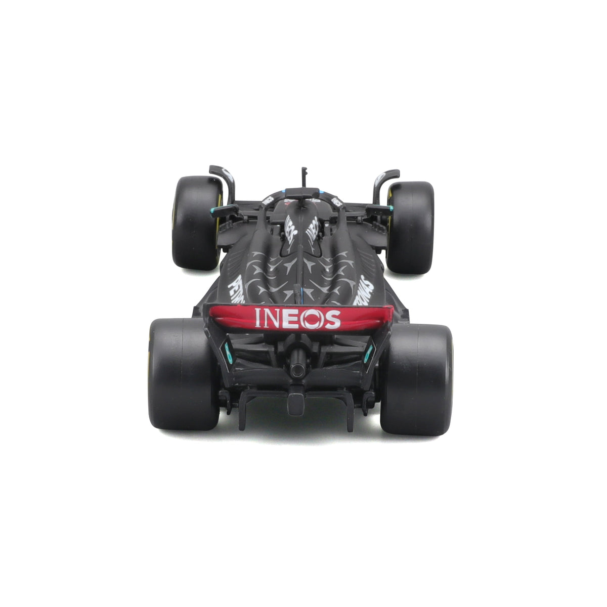 18-01596 Bburago Course - Mercedes AMG F1 W14 E Performance #63 - Échelle 1:43