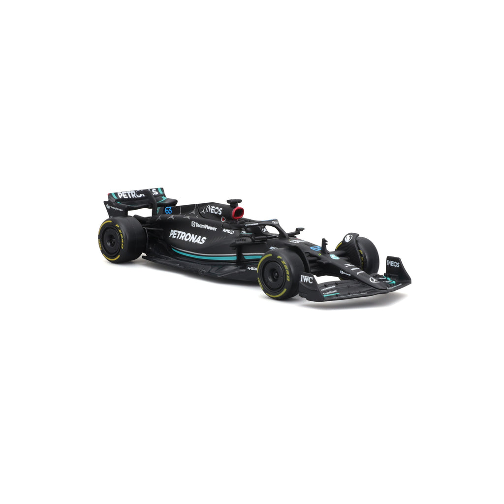 18-01596 Bburago Course - Mercedes AMG F1 W14 E Performance #63 - Échelle 1:43