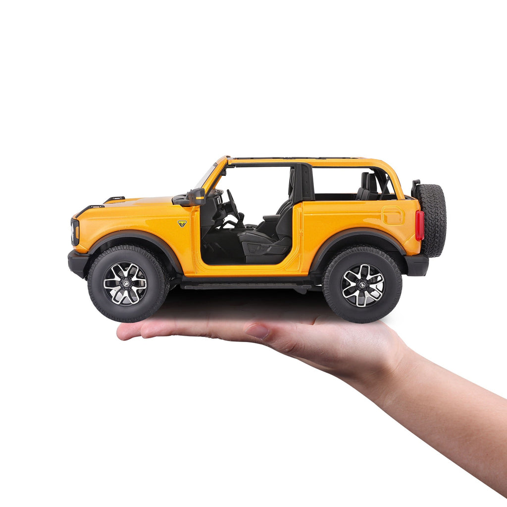 31457 Bburago Maisto - Ford Bronco Badlands 2021 (sans porte), orange