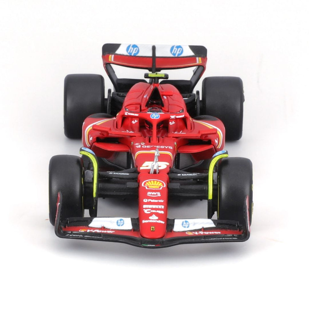 18-36843S Bburago Ferrari F1 SF-24 #55 Sainz avec casque 1:43
